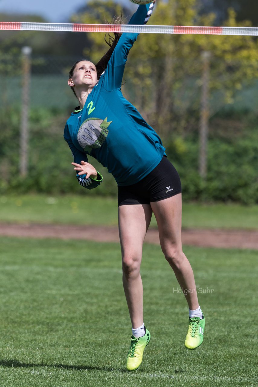 Bild 260 - Faustball Frauen Wiemersdorf